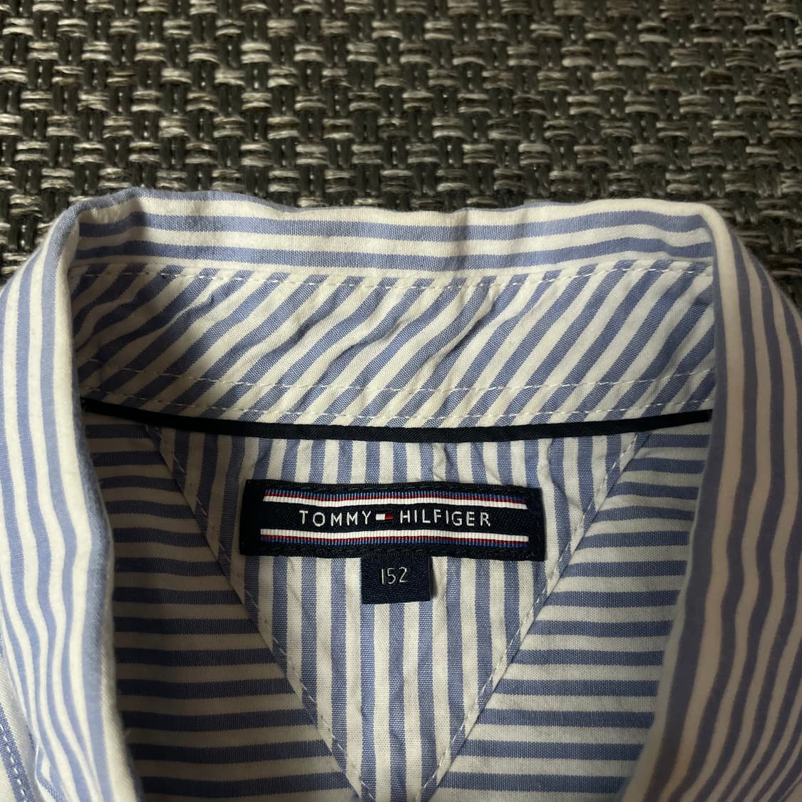타미힐피거 스카이블루 스트라이프 반팔 셔츠 152 상품이미지4