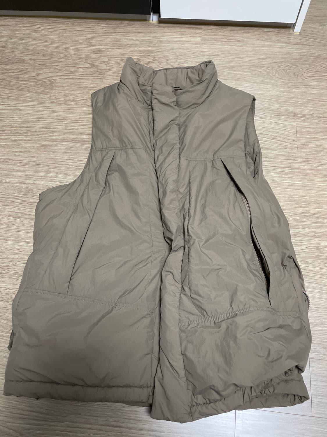 프릭스스토어 프리마로프트 다운베스트 L 다이와피어 상품이미지1