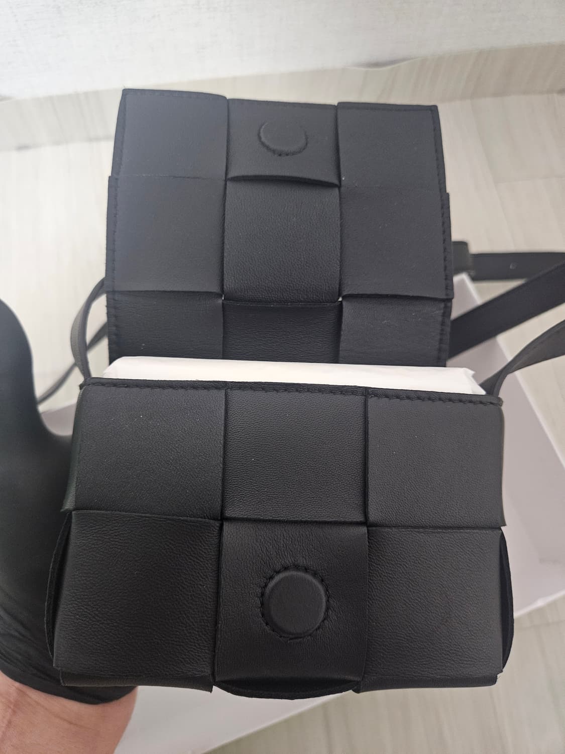 보테가베네타 미니 카세트백 상품이미지7