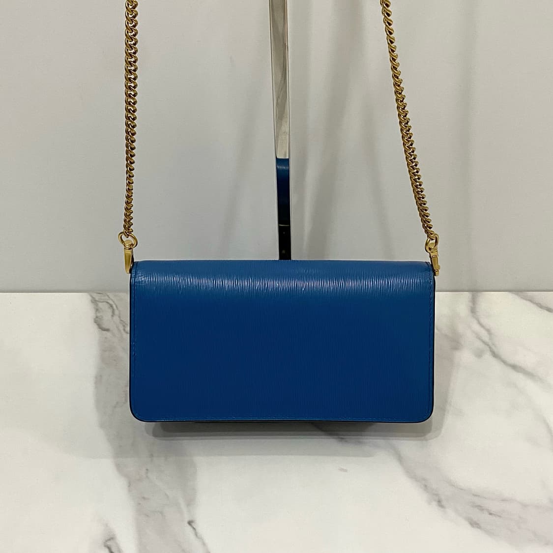 프라다 비텔로 무브 삼각로고 WOC 미니 체인 크로스백 블루 1BP021 상품이미지3