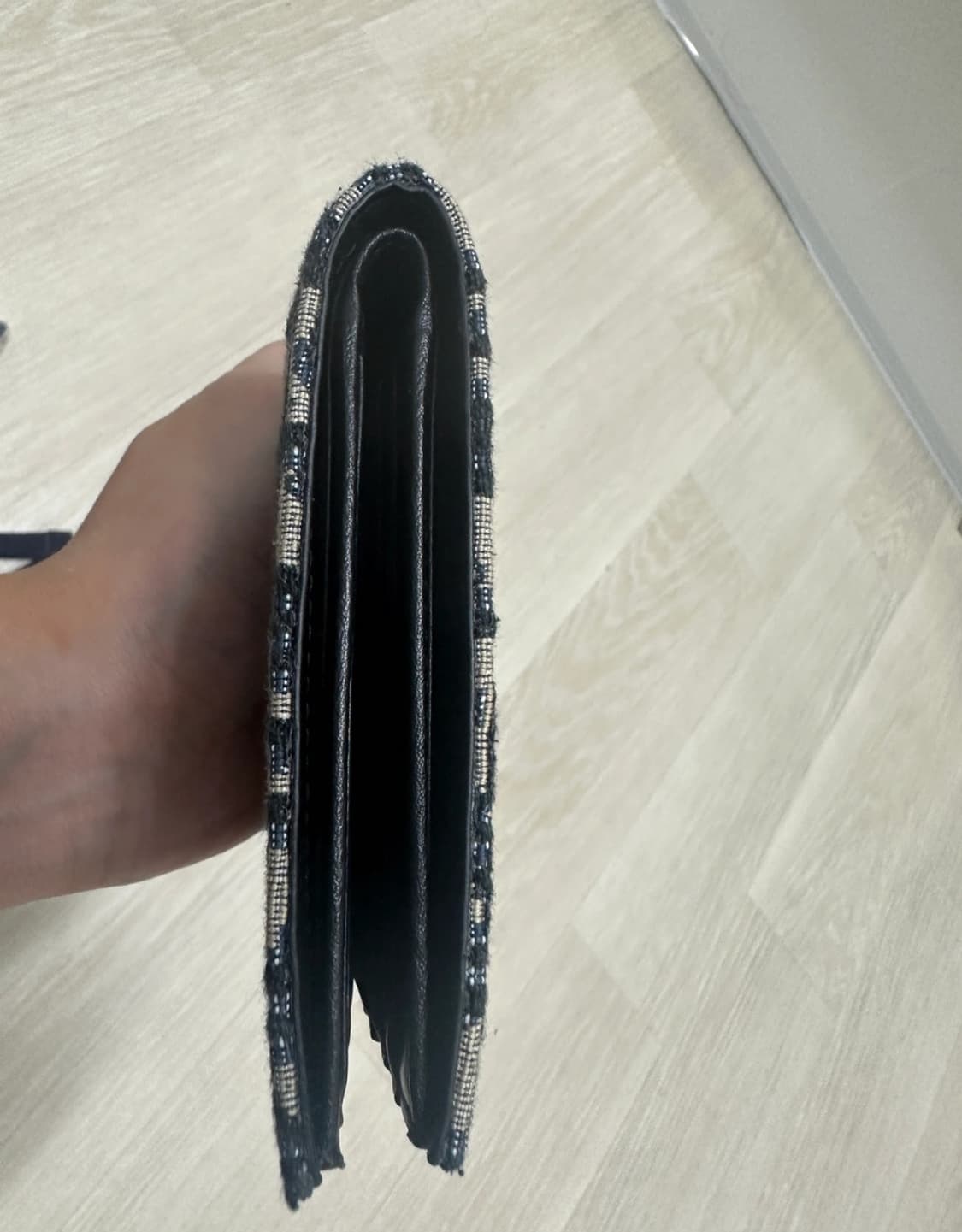 디올오블리크 반지갑 새상품급 상품이미지3