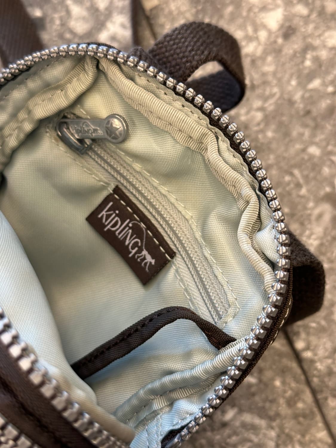 키플링 미니 크로스백 처분  상품이미지4