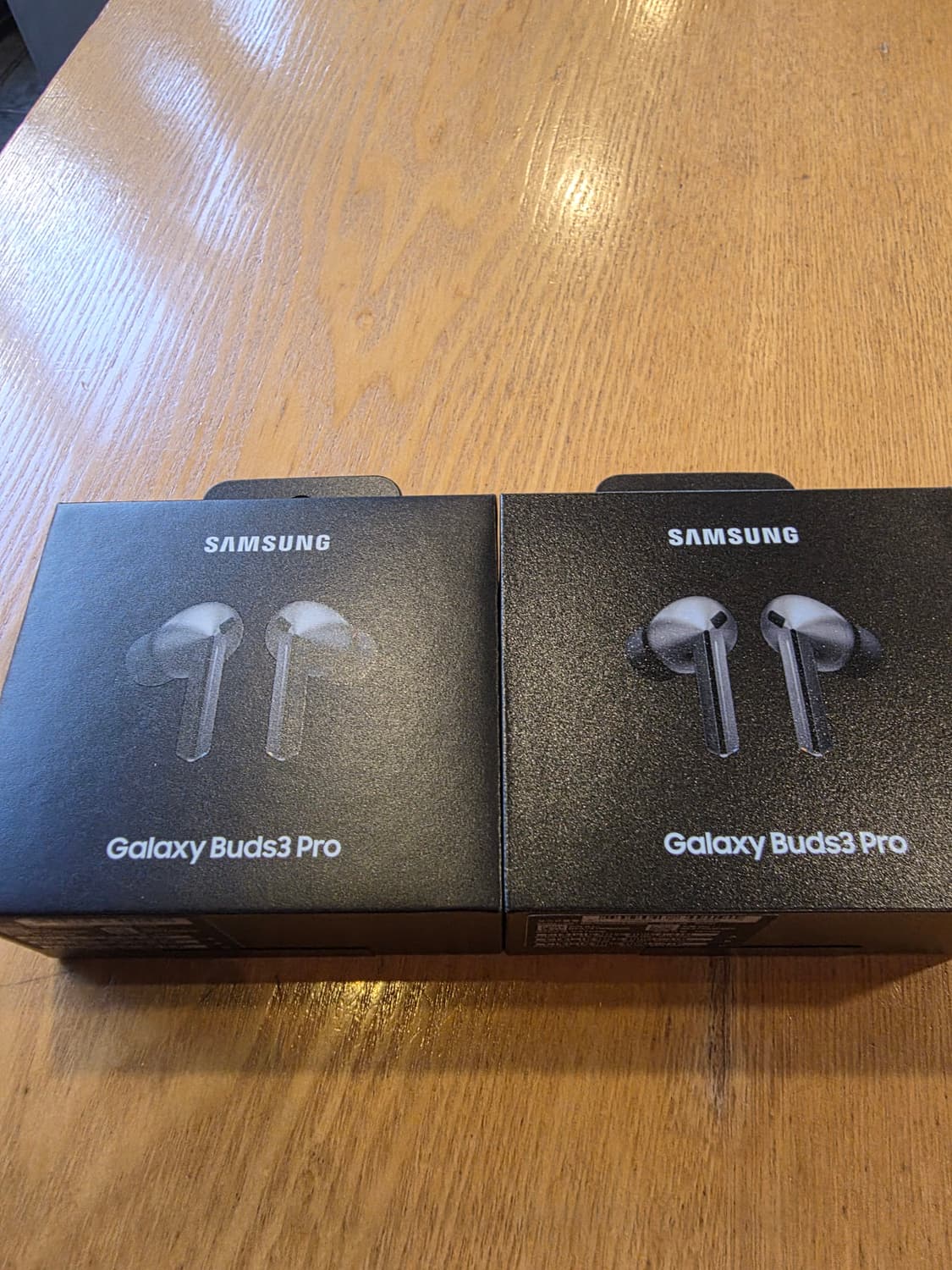 버즈3프로 실버 미개봉 상품이미지1