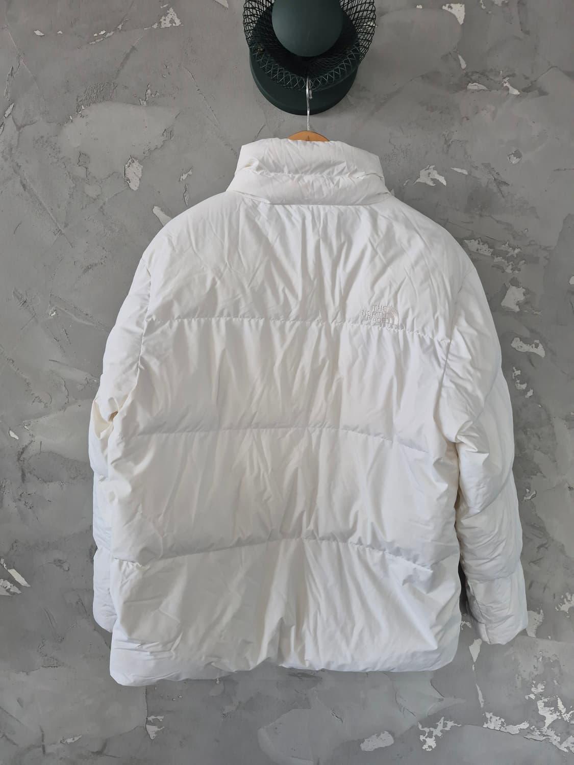 노스페이스 화이트라벨 화이트 패딩 L(100) 사이즈 상품이미지4