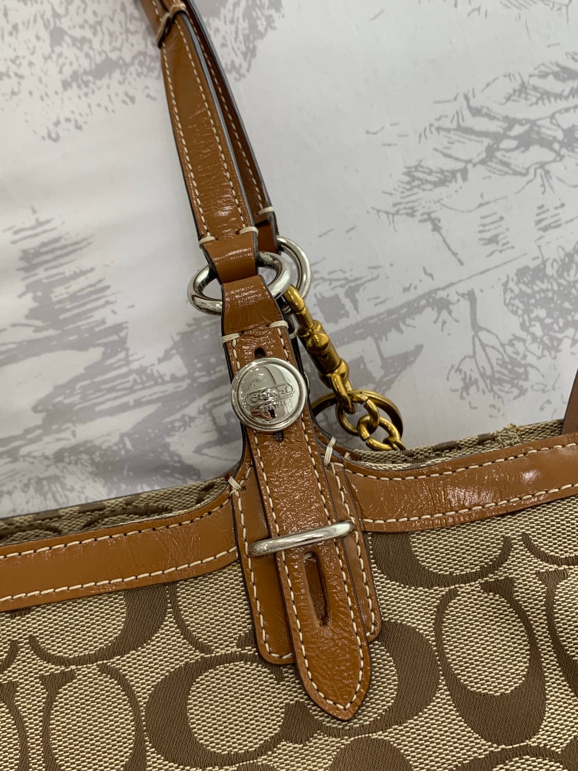 [S급] Coach signature shoulder bag 상품이미지4