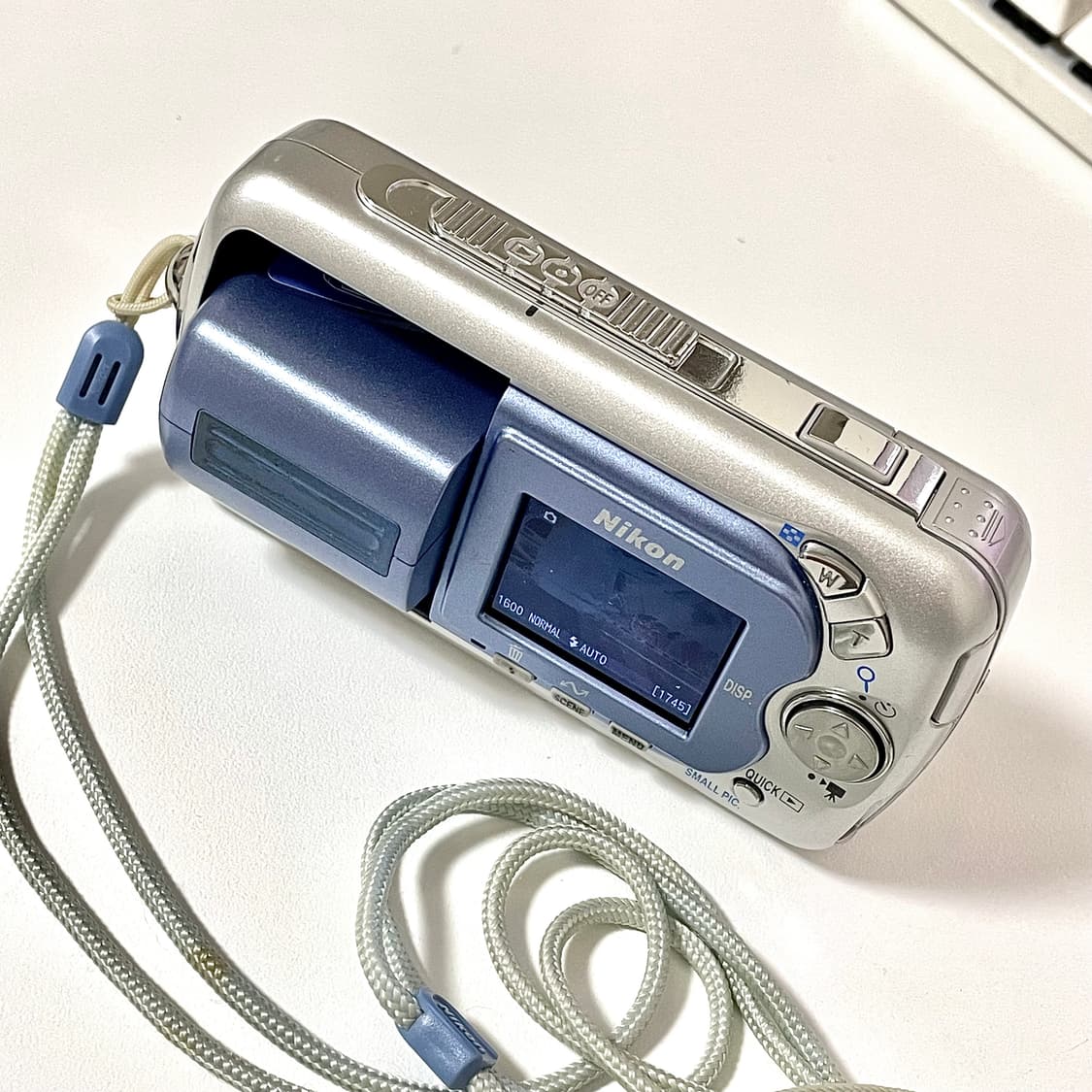 니콘 쿨픽스 2500 상품이미지4