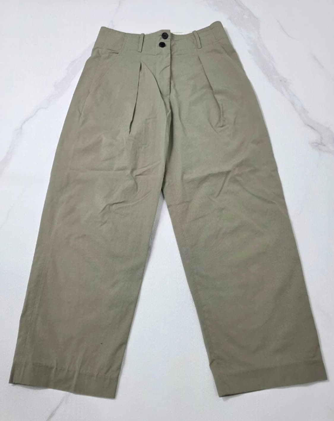 구호 베이지 핀턱 와이드 팬츠 상품이미지2