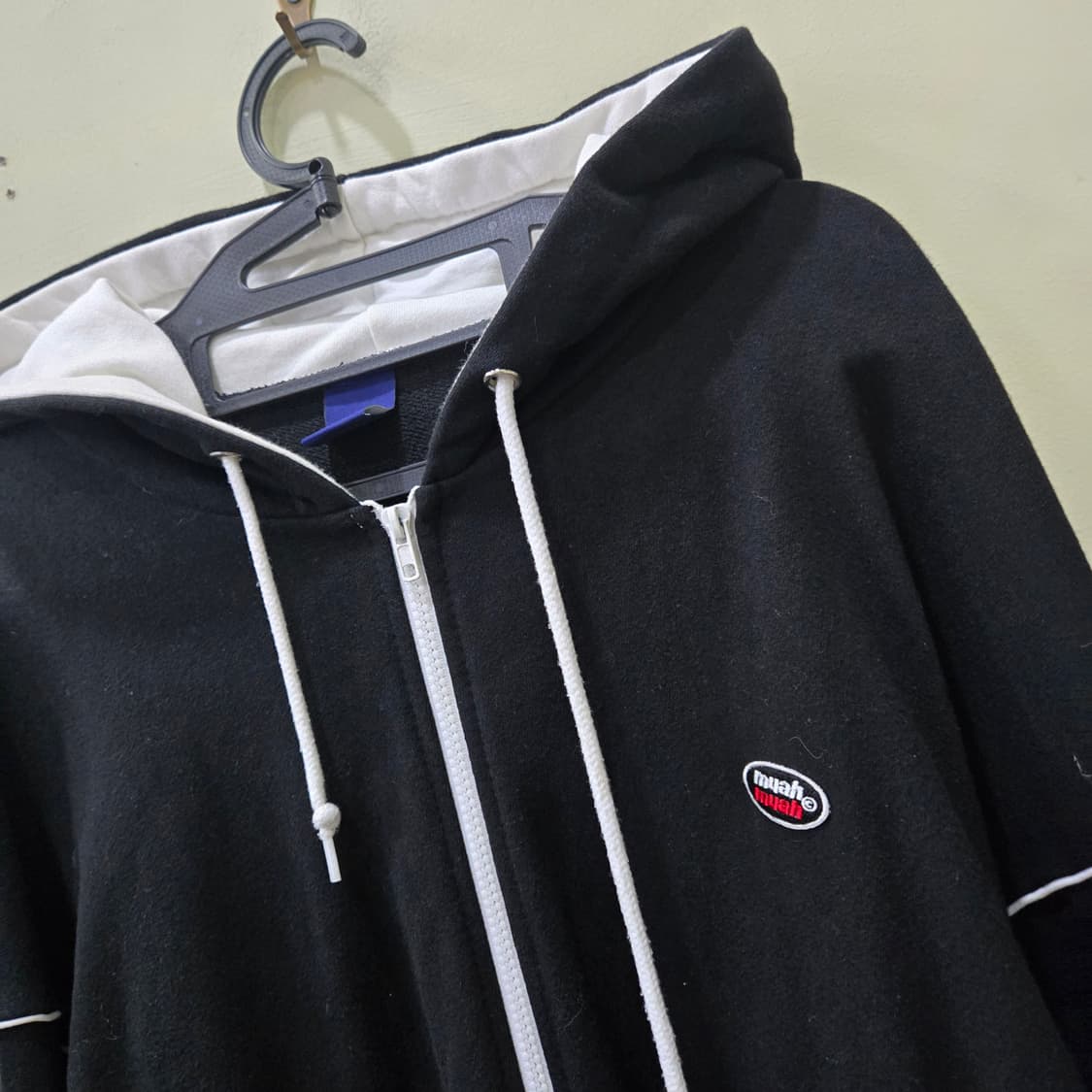 무아무아 블랙 후드 집업 F 상품이미지2