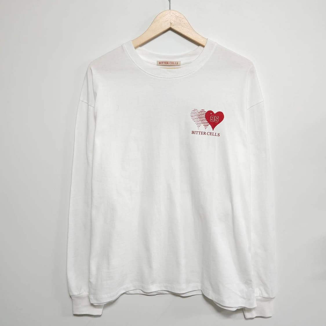 BITTER CELLS 비터셀즈 하트 로고 프린팅 긴팔 티셔츠 Free 상품이미지1