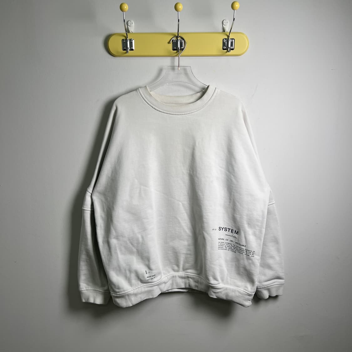 System 시스템 화이트 오버핏 맨투맨 105 상품이미지1