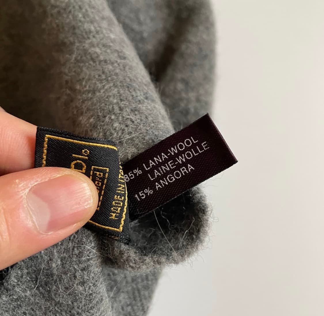 펜디 앙고라 믹스 울 머플러 상품이미지5