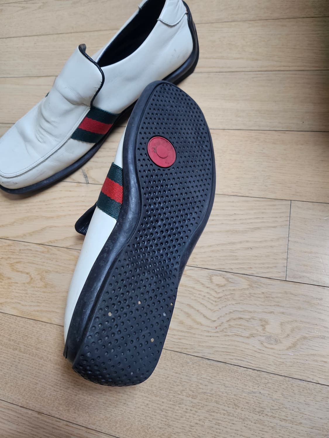 구찌정품 캐주얼화 255 상품이미지5