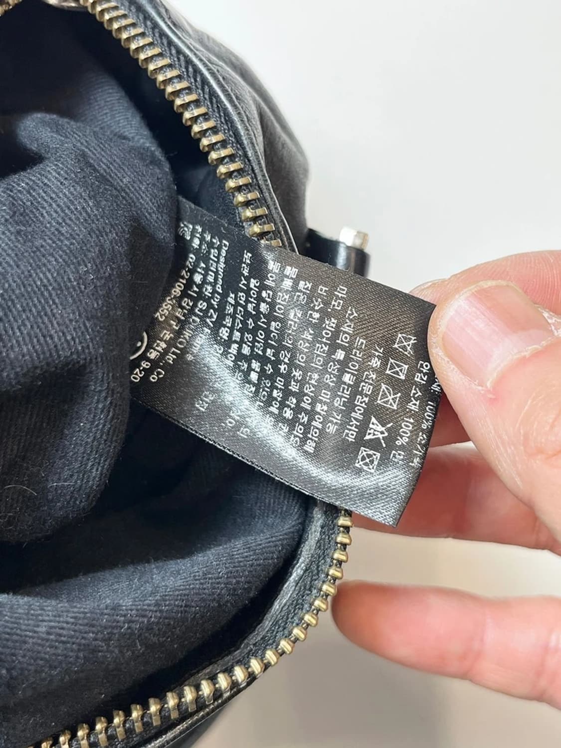 자딕앤볼테르 Y2K 그레인 가죽 써니 미니 숄더백 Q1414 상품이미지10