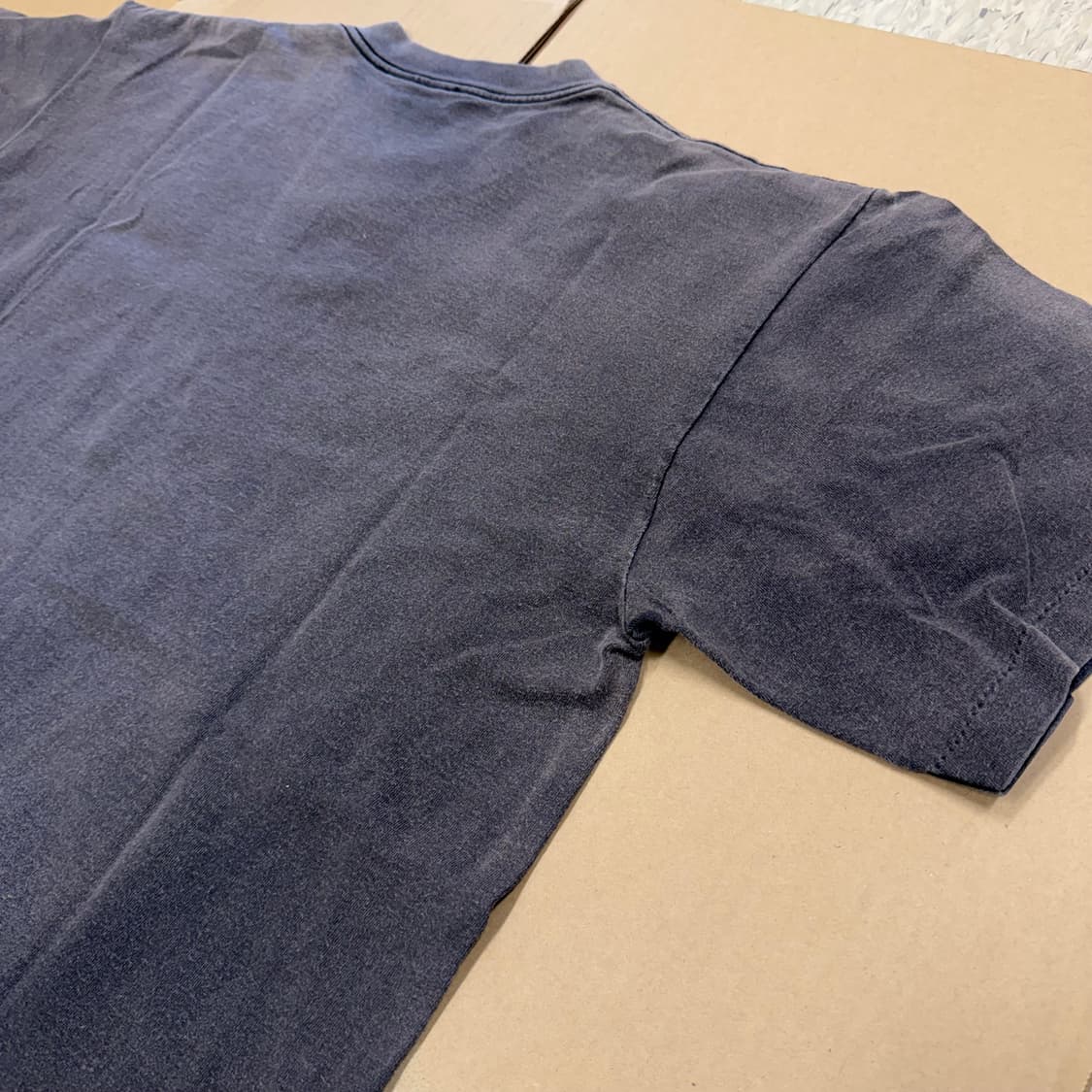 90s Vintage Sun Faded Blank Pocket Tee 상품이미지8