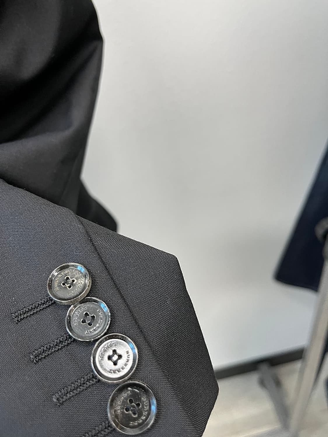 슬림100) 버버리 이태리 블랙 블레이져  상품이미지5