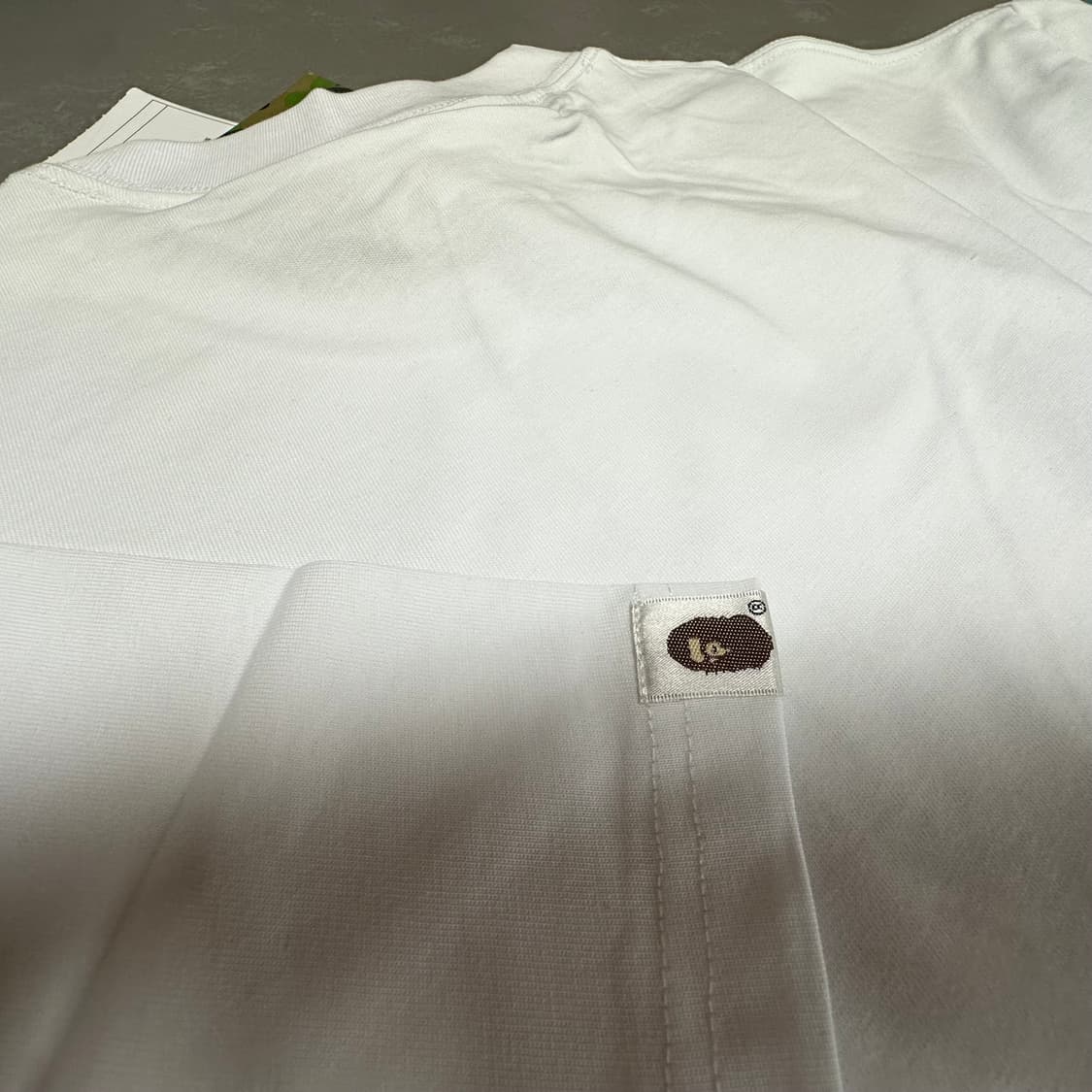 베이프 베이비 마일로 x 헬로키티 화이트 상품이미지8