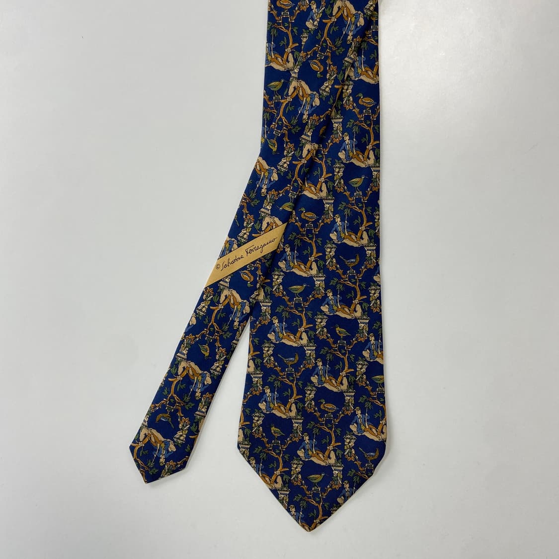 페레가모(Ferragamo) 명품 정품 넥타이 상품이미지1