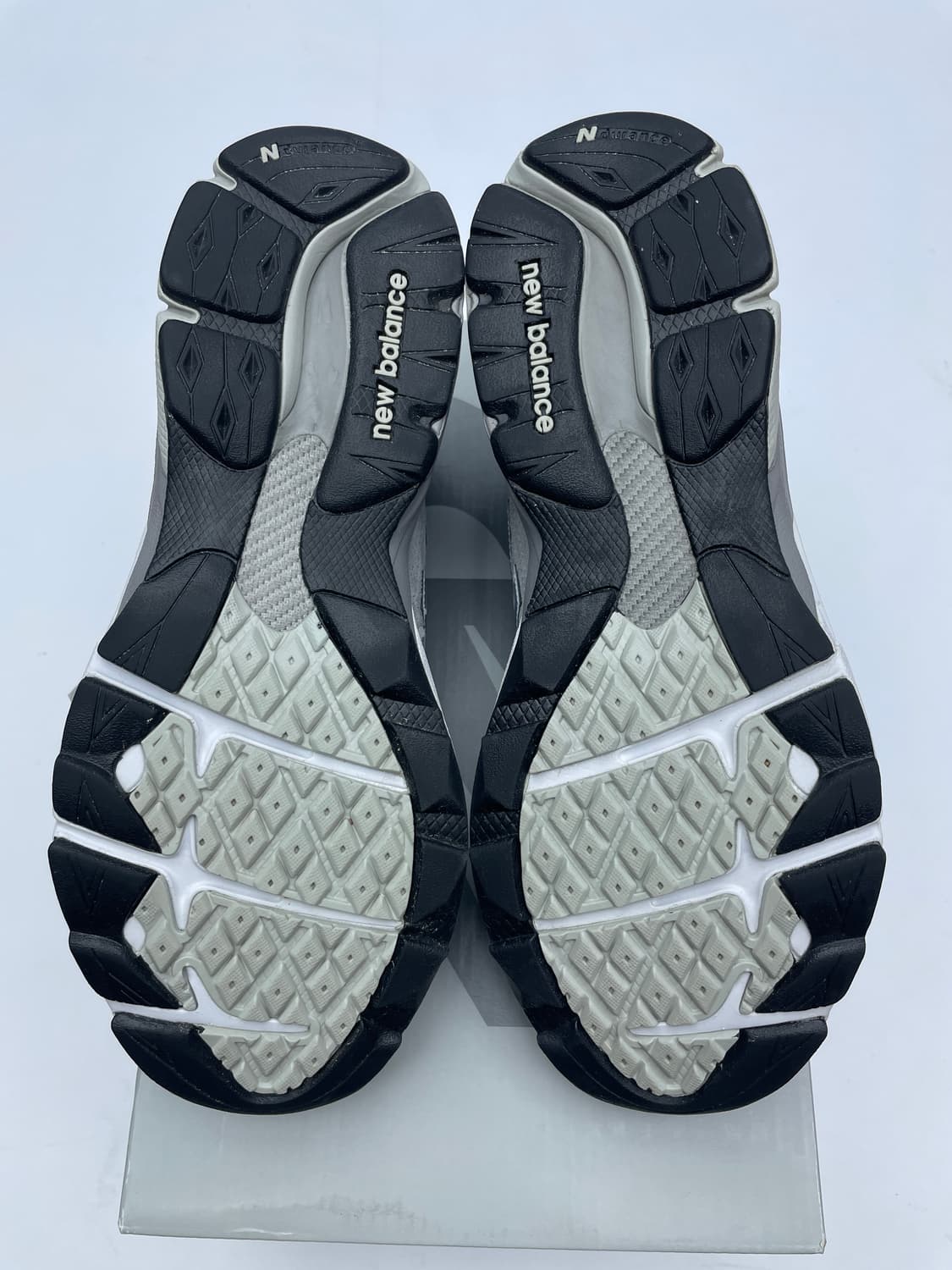 뉴발란스 990 v3 265사이즈 상품이미지5