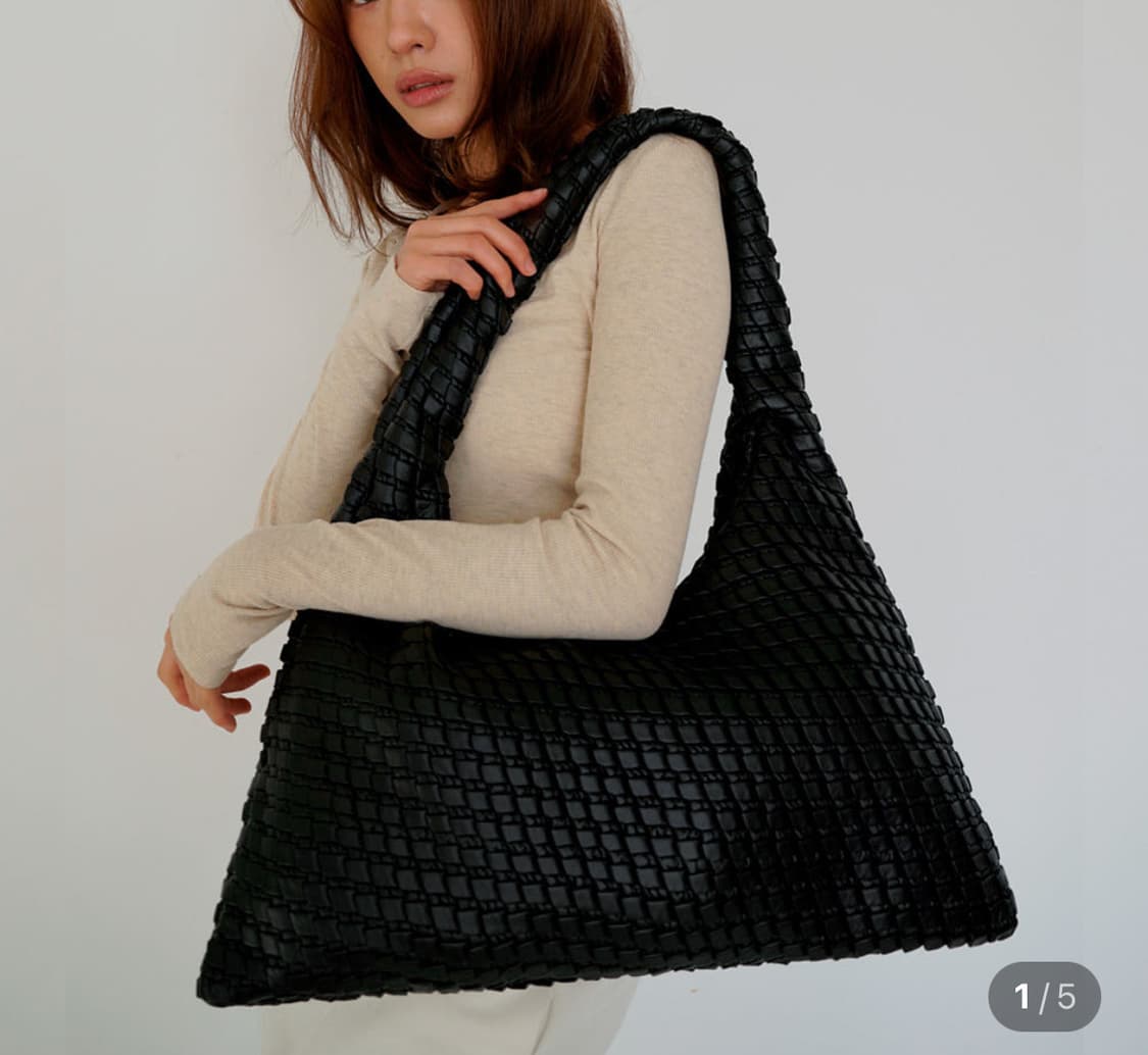 콰니 호보백 상품이미지1