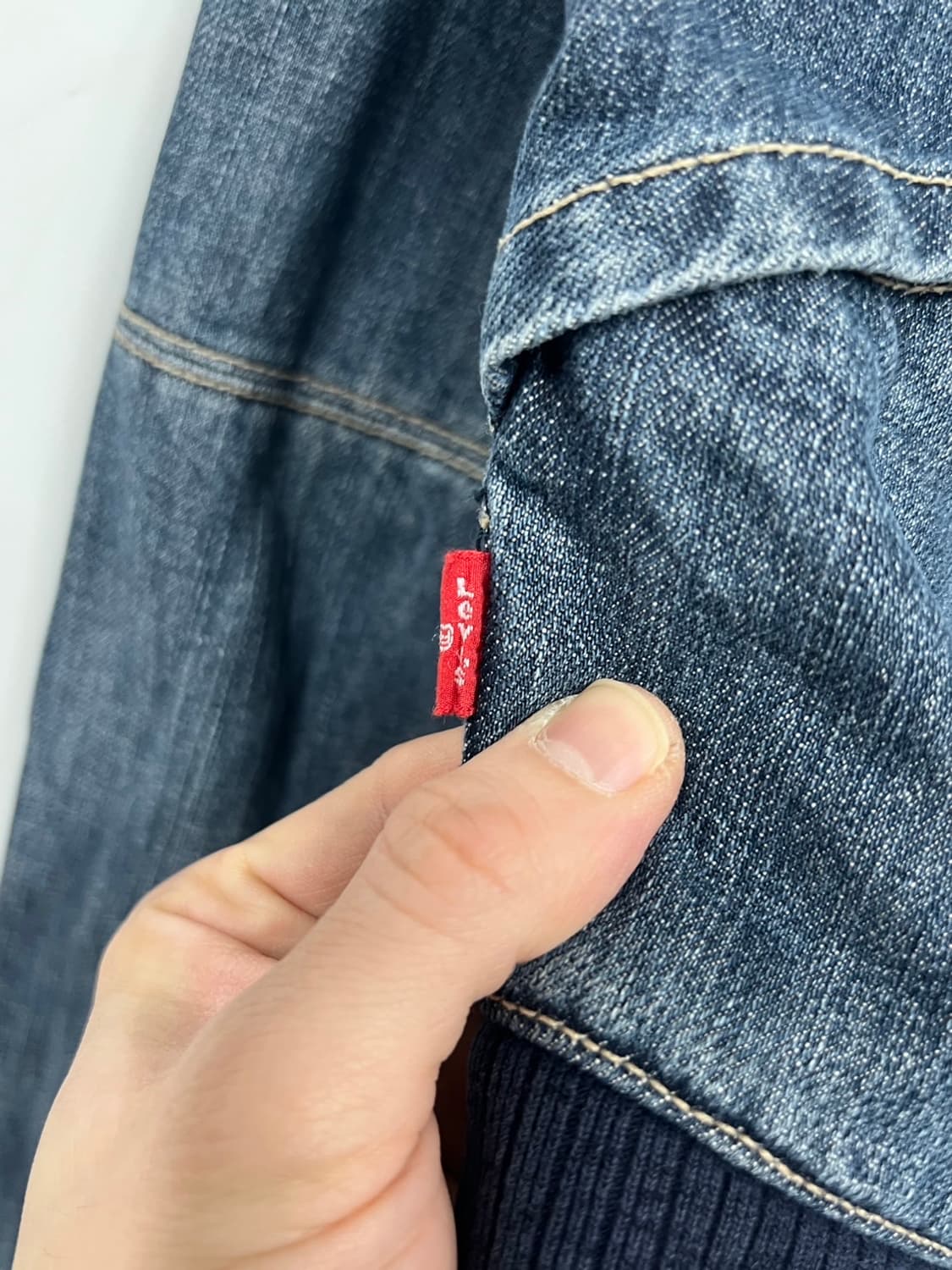 리바이스 엔지니어드 봄버 데님 크롭 자켓 상품이미지8