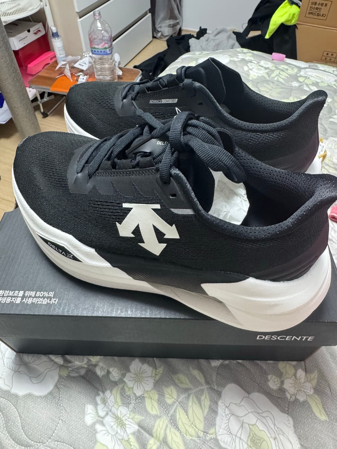 데상트 러닝화 상품이미지1