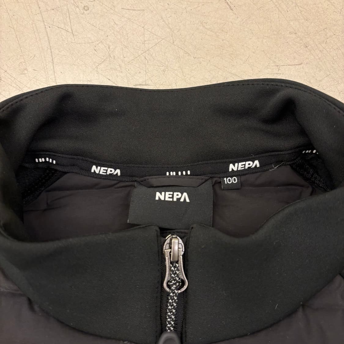 네파 에어로프트 마운틴 집업 상품이미지4