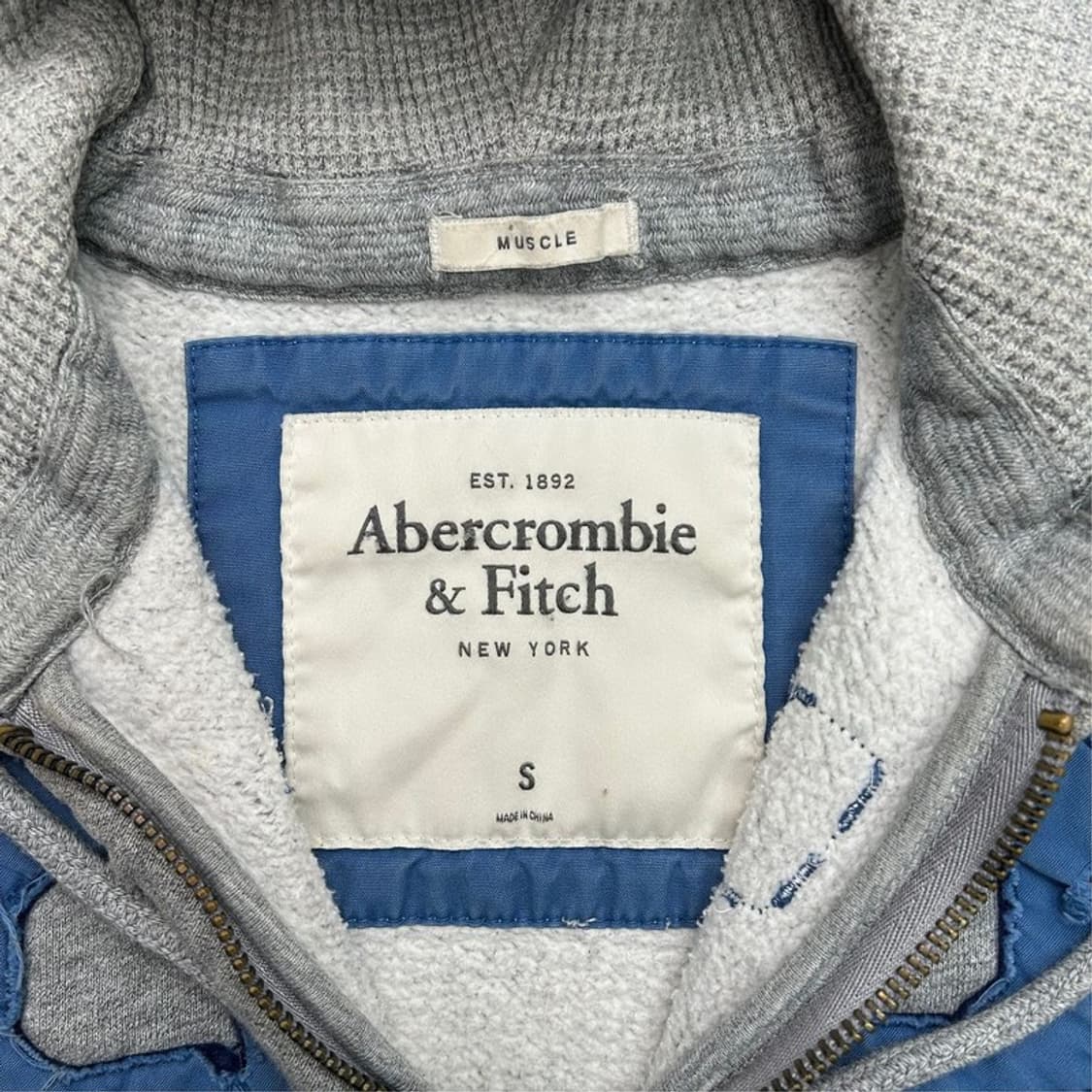 아베크롬비 센터 로고 빈티지 그레이 후드 S 상품이미지4