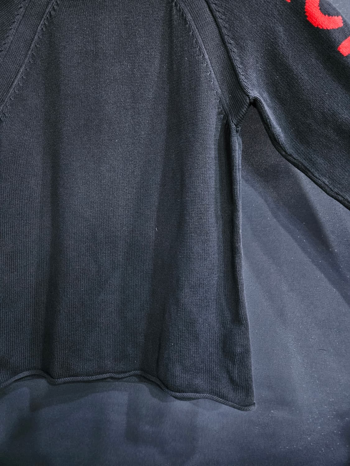 아르마니 익스체인지 프린팅 네이비 남성 슬림핏 95 빈티지 니트 상품이미지6