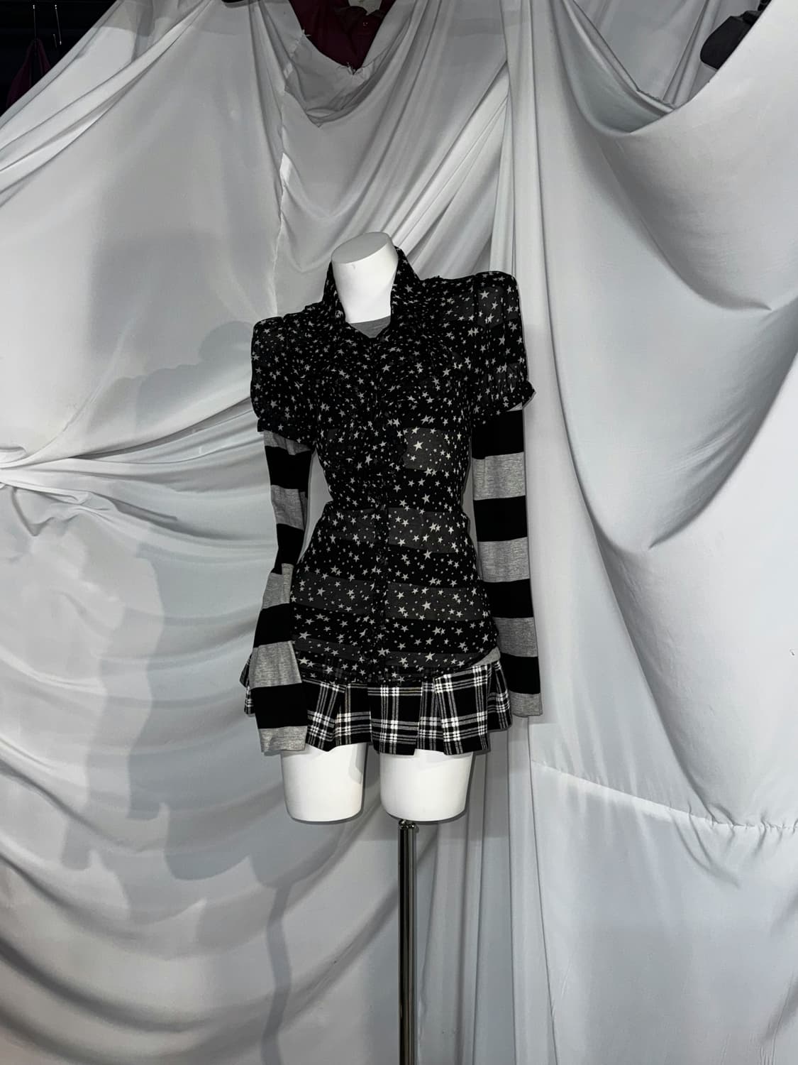 무채색 쇼콜라깔 스트라이프 데일리 키치 공겜여주 코디세트 상품이미지4