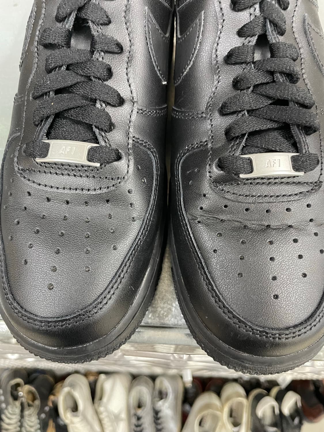 나이키 에어포스 1 트리플 블랙 255 (gr-4099) 상품이미지7