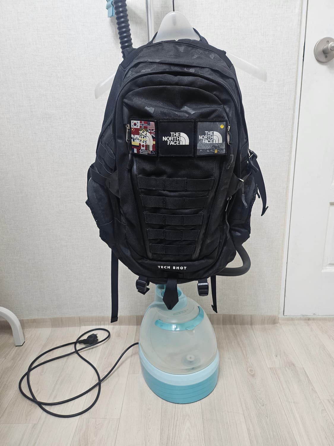 (32)L☆우주매물☆노스페이스 테크샷[블랙]백팩가방[가로:54세로:48] 상품이미지1