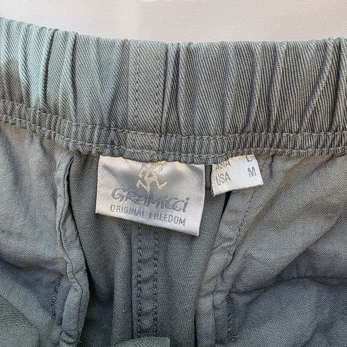 [L]그라미치 루즈테이퍼드핏 그레이 팬츠 상품이미지4