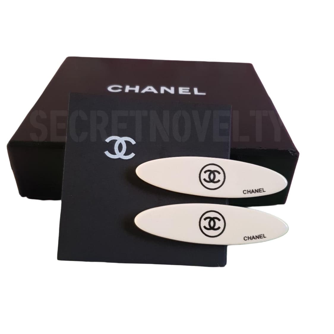 샤넬 화이트 심플 헤어클립 <1ps> 상품이미지1