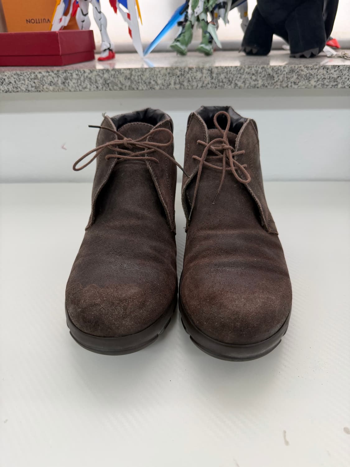 정품) 몽클레어 남성 스웨이드 부츠 워커 42 상품이미지1