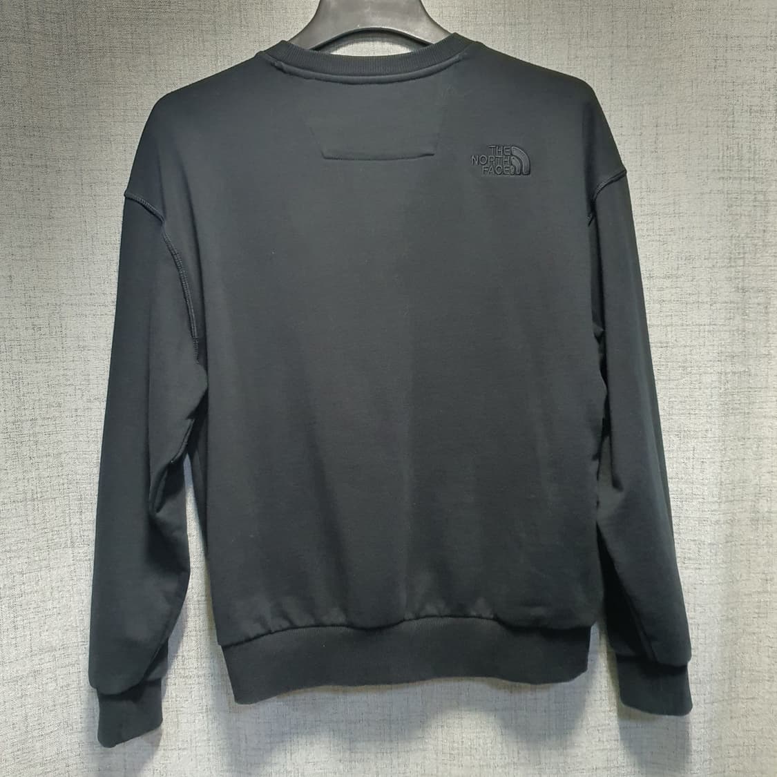 노스페이스 루즈핏 블랙  맨투맨 티셔츠  상품이미지2