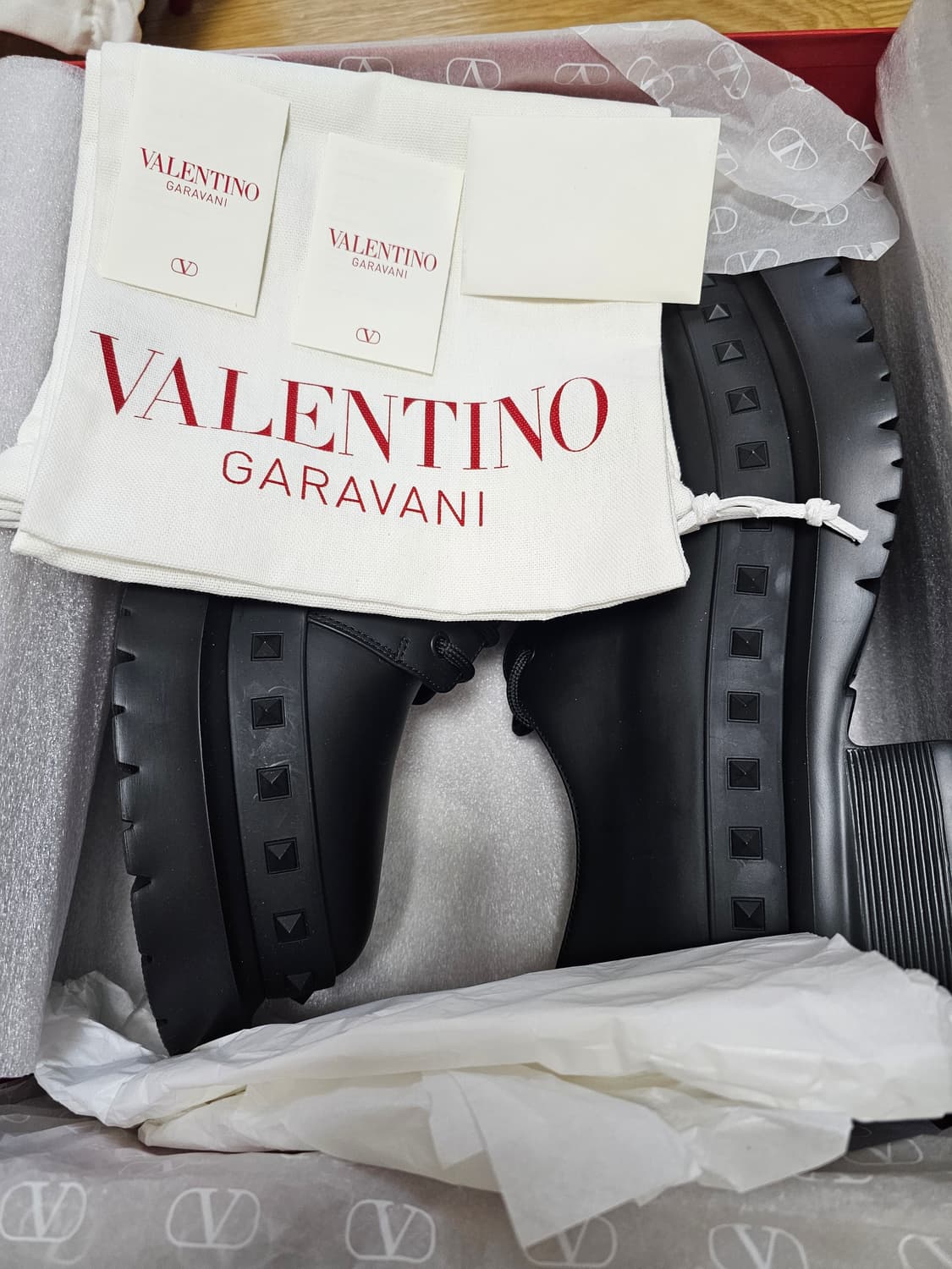 새상품 발렌티노 락스터드 남성 더비슈즈 블랙 44(국내매장판) 상품이미지10