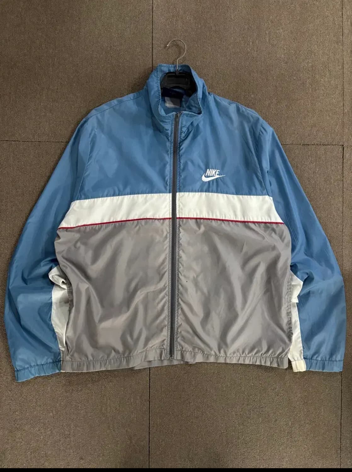 [구매] gd 착용 80s 나이키 바람막이 삽니다 상품이미지1