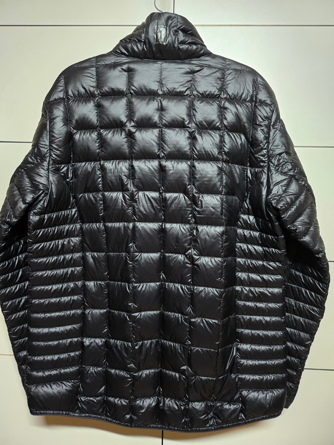 블랙야크 남성 구스다운 퀼팅 경량 패딩 상품이미지4