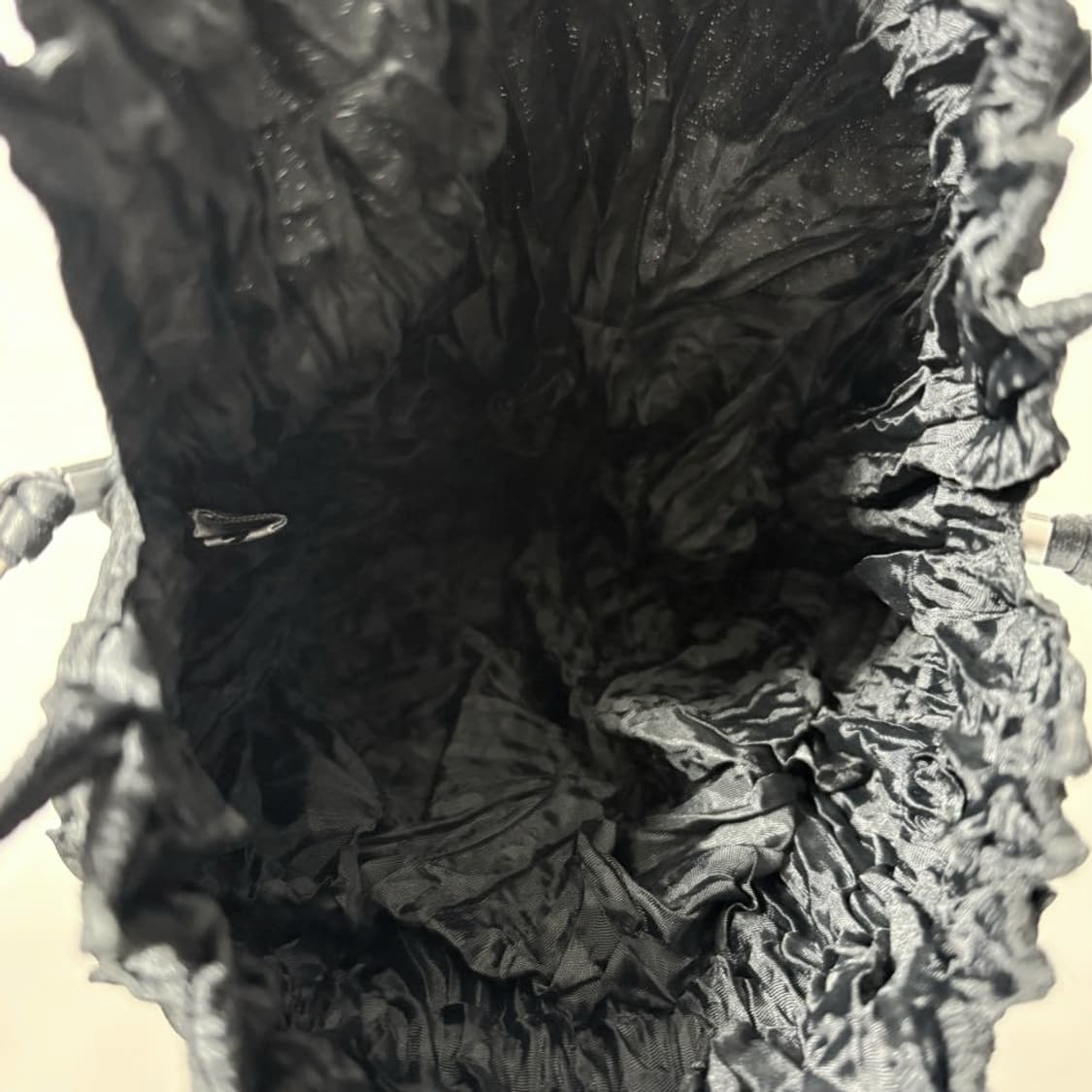 이세이 미야케 주름 파우치  핸드백 상품이미지6