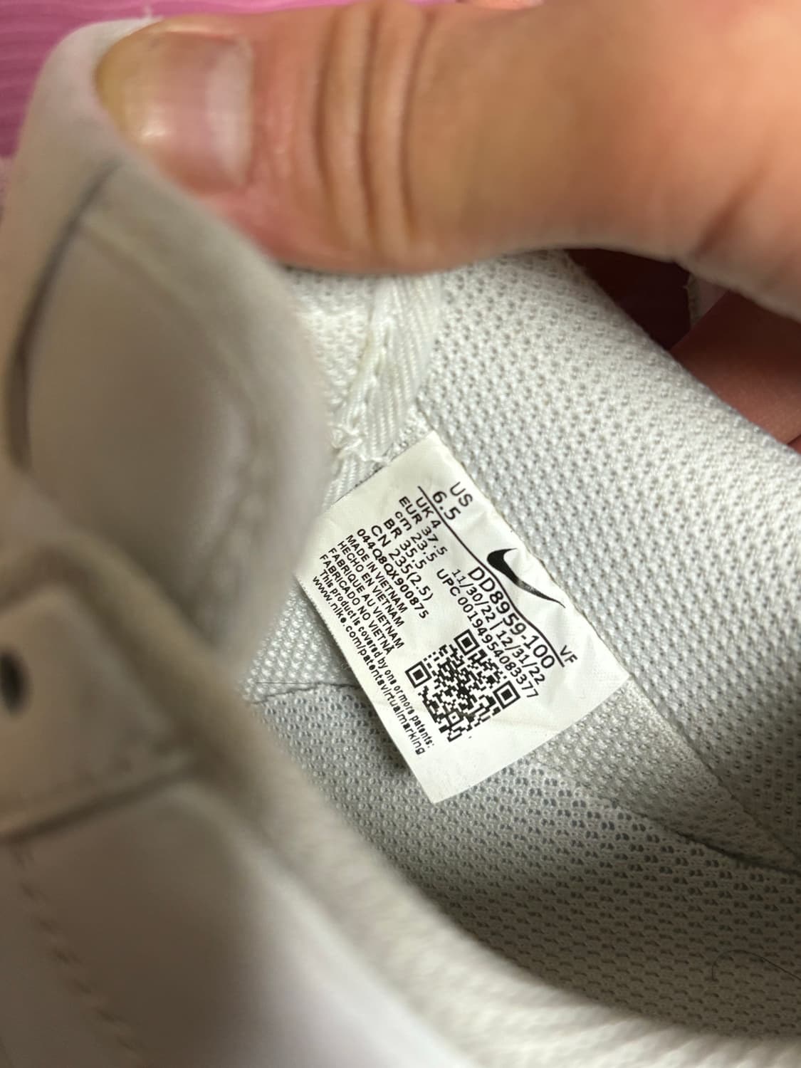 나이키 에어포스1 올백 235mm 상품이미지3