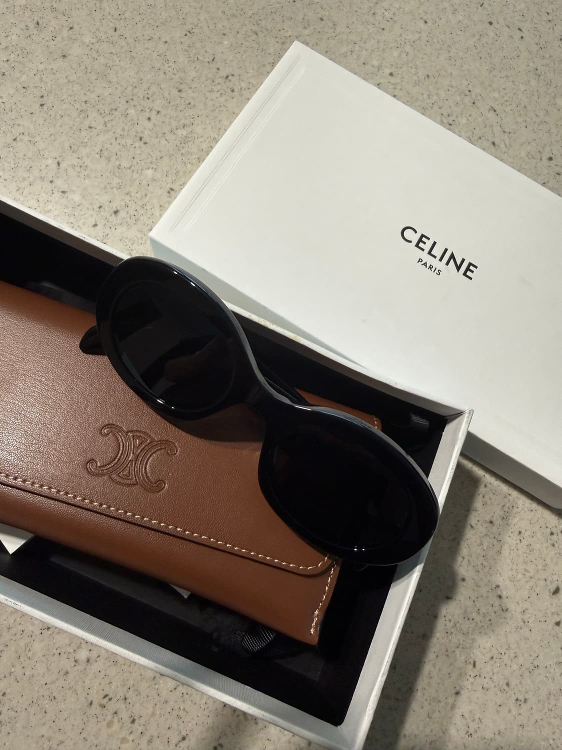 셀린느 아세테이트 트리옹프 선글라스 상품이미지1