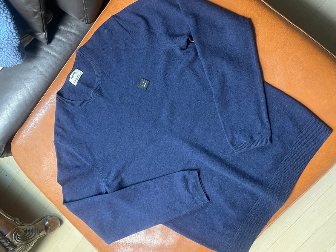 아크네 대셔니트 s 상품이미지1