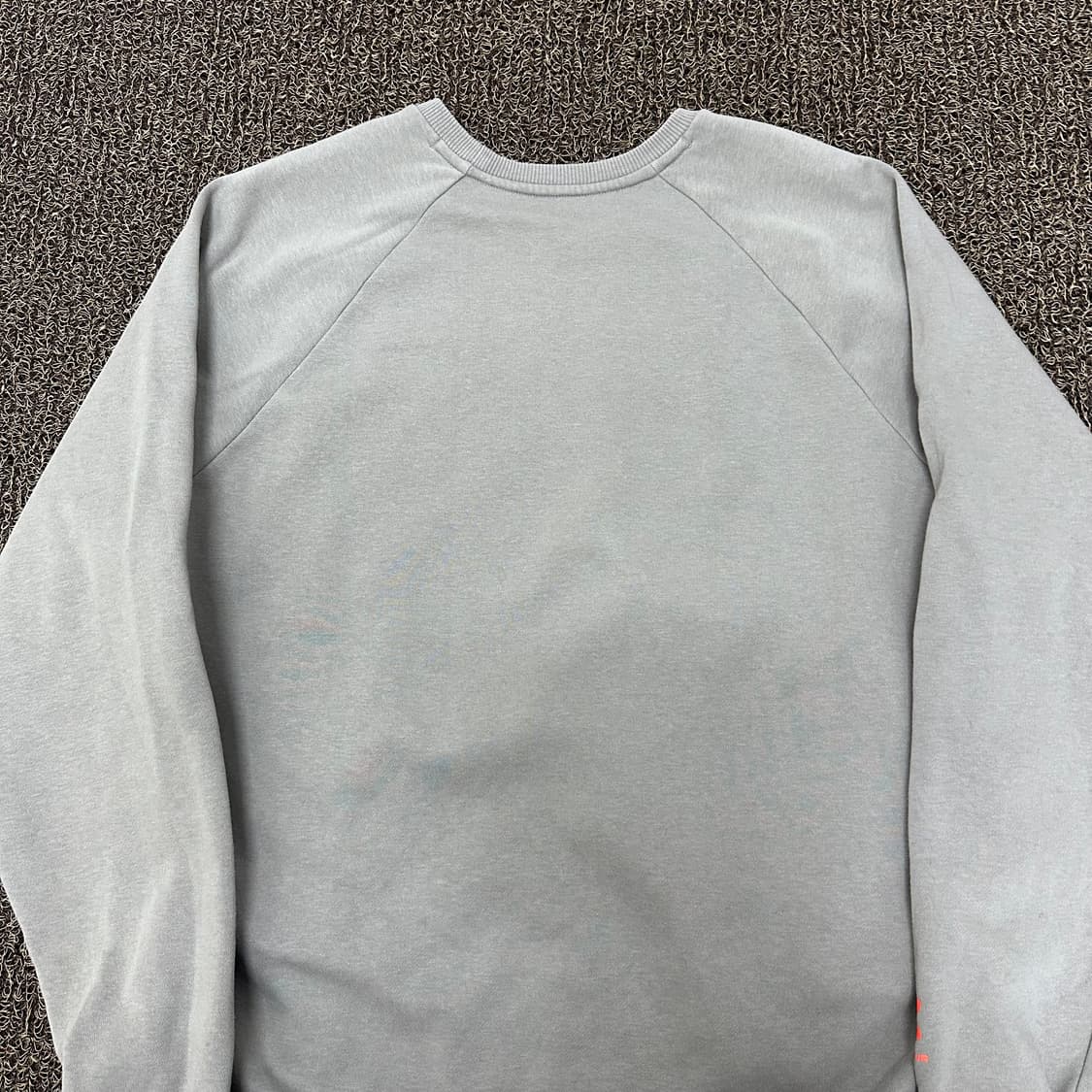 언더아머 기모 맨투맨 그레이 L 상품이미지6