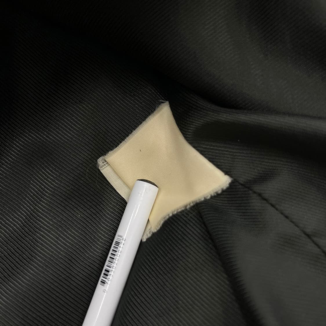 입생로랑 미니로고 차콜 패딩 조끼 105 상품이미지6