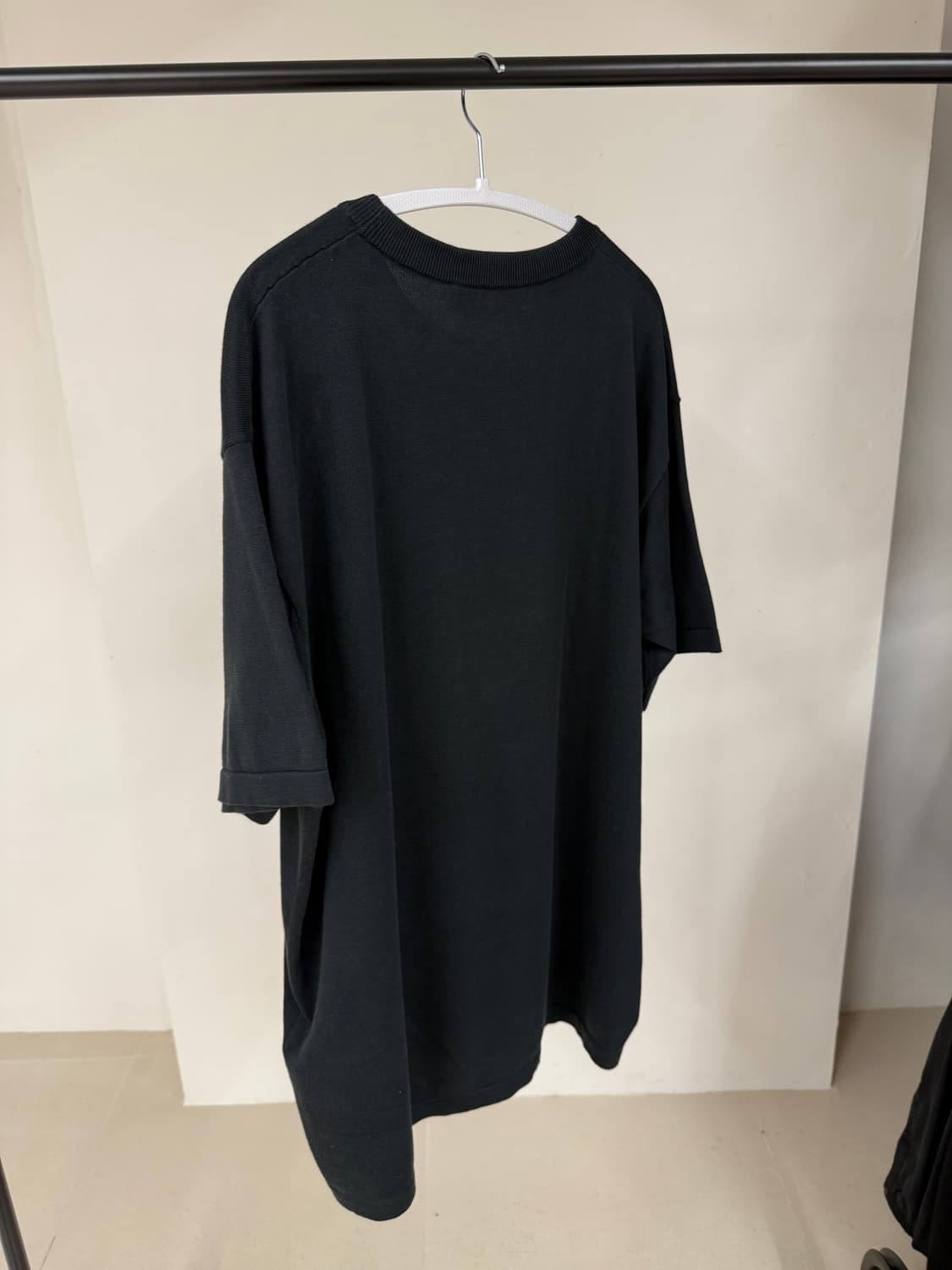 루이비통 그래픽 인타르시아 니트 반팔 백화점판 XL 상품이미지2