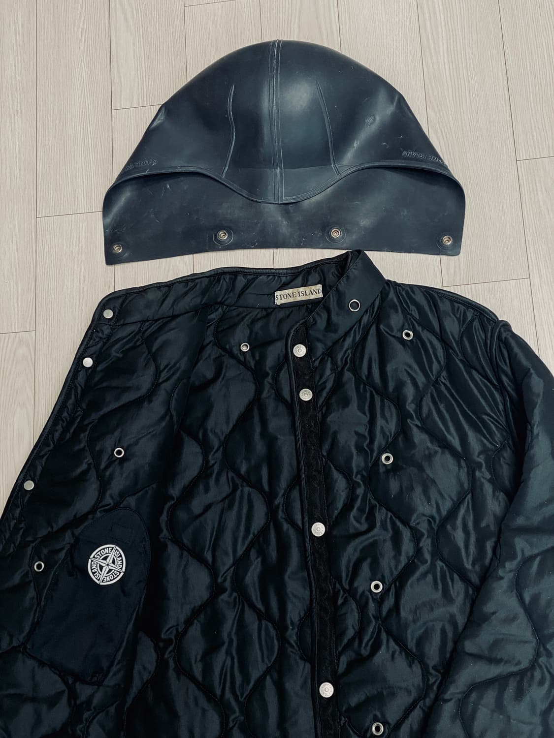 스톤아일랜드 고무 후드 탈부착 이너 패딩(내부 와펜 포켓) 100~105 상품이미지3