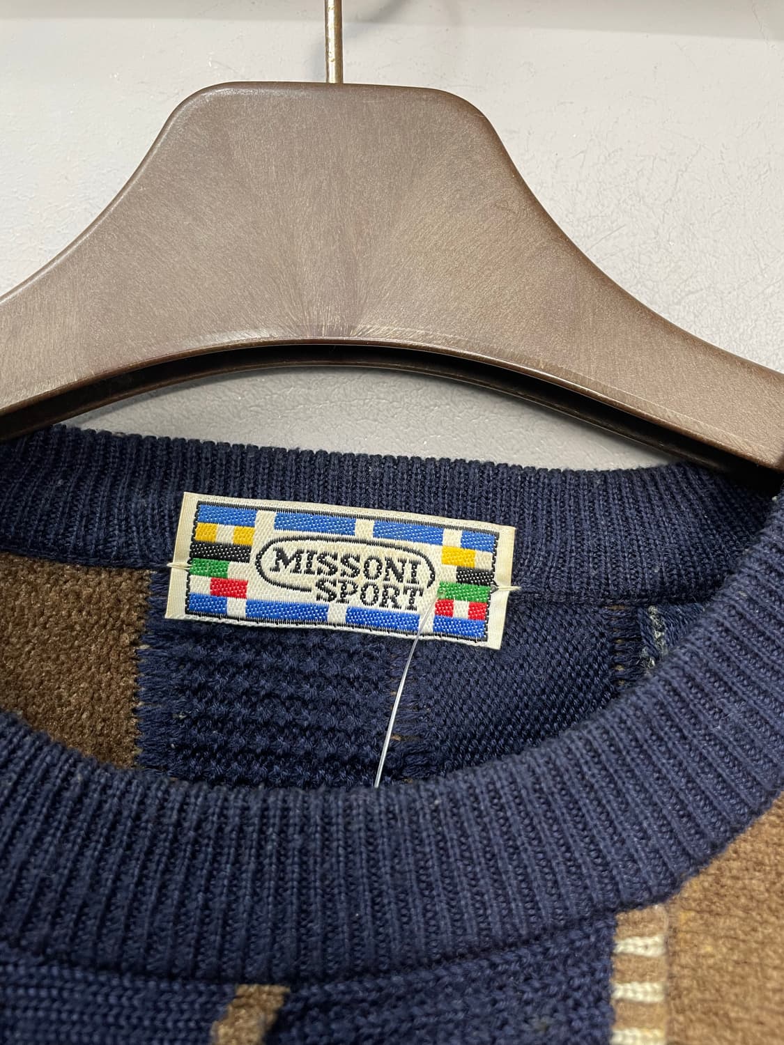 미쏘니 스포츠 쿠지패턴 울 니트 H1355 상품이미지5