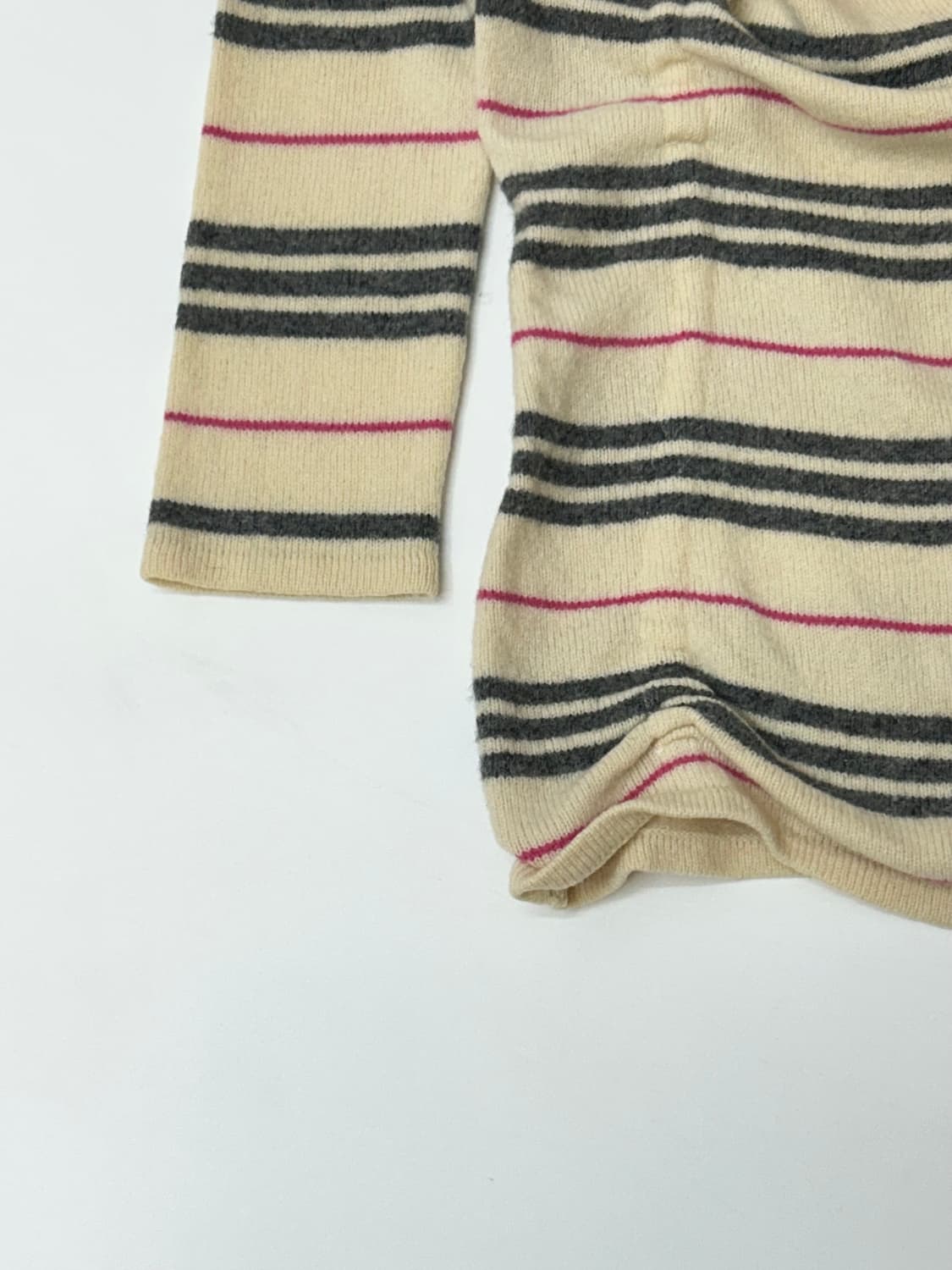 Berberry 버버리 블루라벨 퍼프 니트 상품이미지5