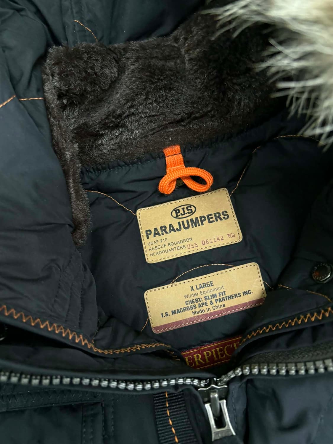 [XL] 파라점퍼스 라이트핸드 마스터피스 남성 패딩 상품이미지3