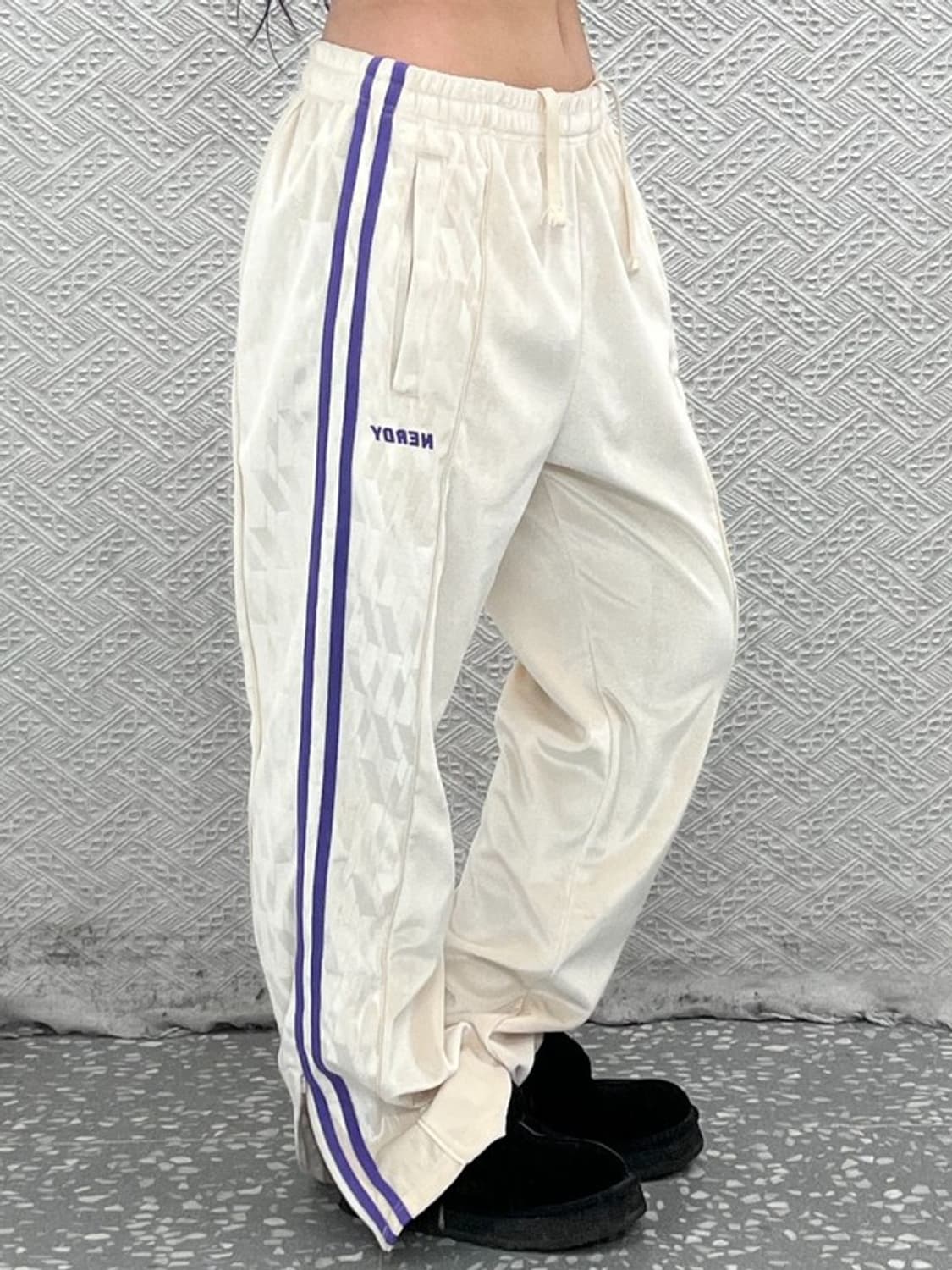 널디 키치 스트릿 기하학 패턴 벨벳 스웻팬츠 L C08675 상품이미지1